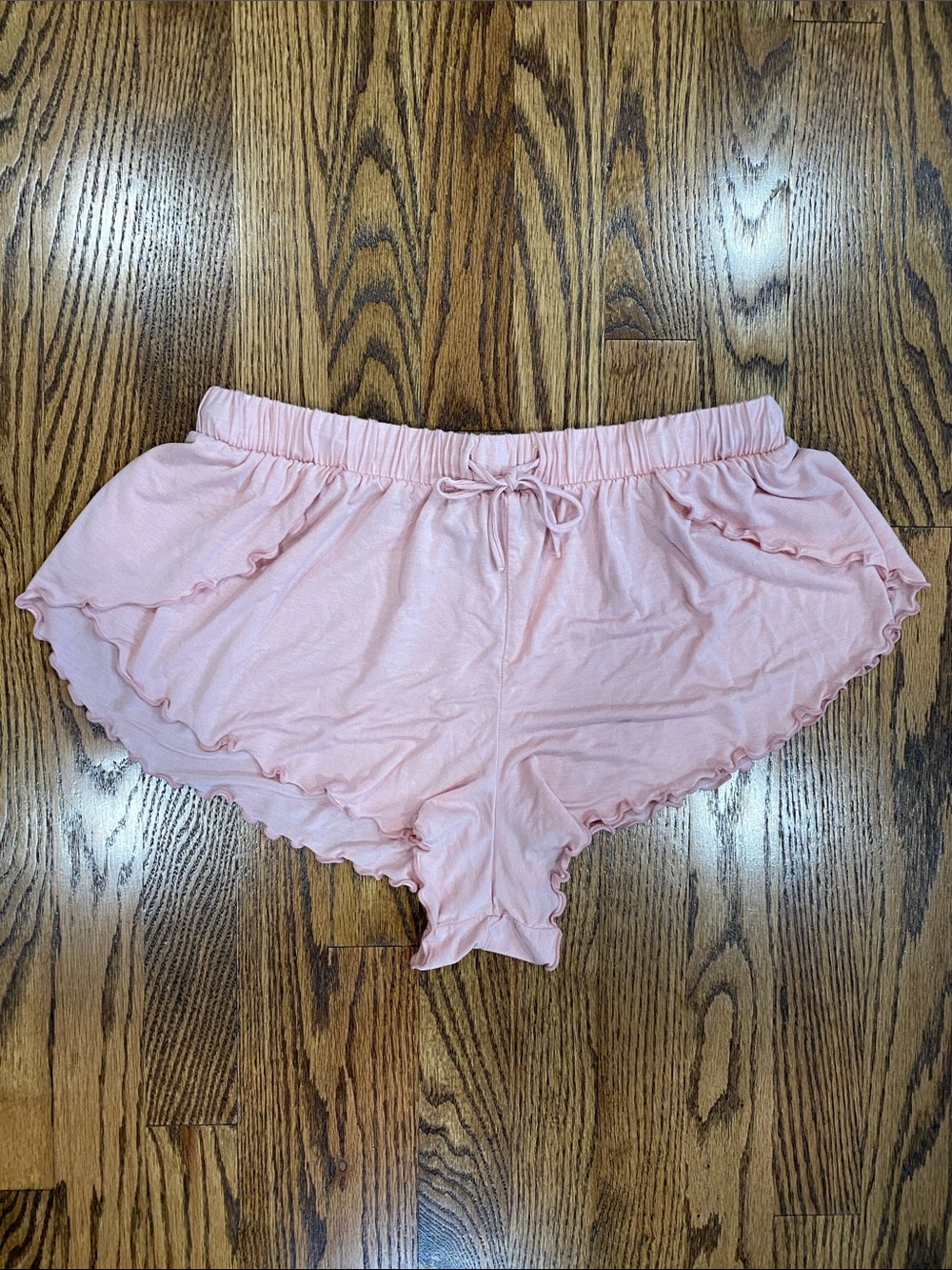 Intimately Free People The Essential Blush Pink Ruffled Lounge Shorts, size M.
